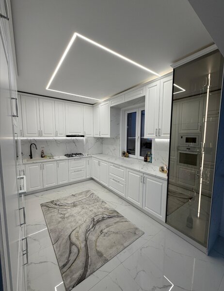 Pallady Penthouse exclusivist, lift propriu,