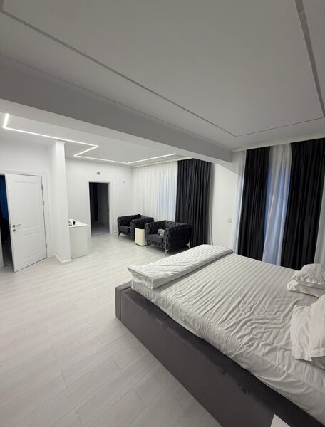 Pallady Penthouse exclusivist, lift propriu,